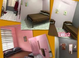 SERI LAZUARDI 6 (MUSLIM FRIENDLY), cottage in Tanah Merah