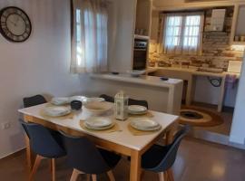 Ranias House, hotel di Andiparos