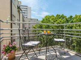 B&A - Center of Split