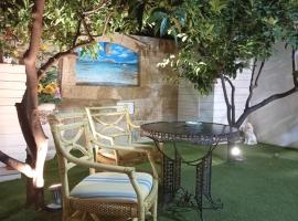 Zia Mia B&b, family hotel in Olbia