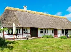 6 person holiday home in Humble-By Traum