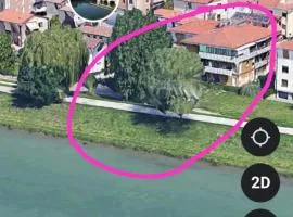Vicino al Prato della Valle intero appartamento parcheggio facile di fronte