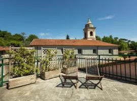 La Dimora del Borgo Antico - Holiday House in Tuscany Lunigiana near 5 Terre, WiFi, Panoramic Terrace