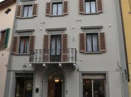 Dimora Sotto la Rocca