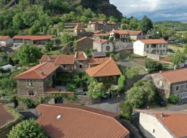 Chambre d'Hôtes et gites du Tapissier, pensionat i Polignac