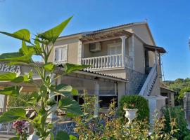 Antigone House, жилье для отдыха в городе Айос-Стефанос
