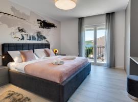 Apartment By The Sea, alquiler vacacional en la playa en Posedarje