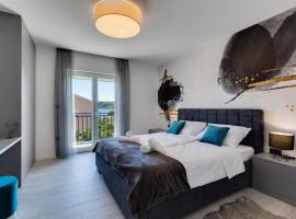 Apartment By The Sea, Hotel in Posedarje