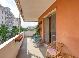 Amazing apartment in Albenga with WiFi and 2 Bedrooms, appartamento ad Albenga