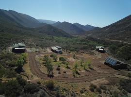 Kingfisher Cottages, Langhoogte Farm, hotel in Montagu