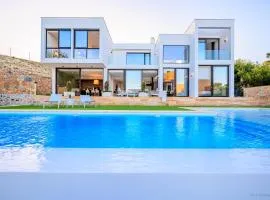 Villa Martin Stone- Las Colinas Golf Country