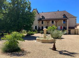 Le Clos De Quintaine Chambres d'Hôtes, hotel cerca de Campo de golf Mâcon-La Salle Golf, Clessé