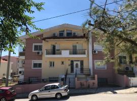 georgia's cozy rooms #1 – hotel w mieście Kawala