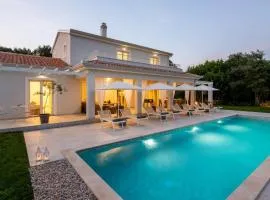 Villa Oliveti by Villas Holiday