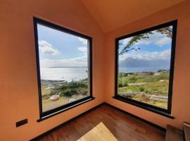 Tiny Home in Isle of Skye - Pet Friendly, domek nebo chatka v destinaci Elgol