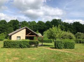 Charmant cottage dans domaine privé, vila u gradu Signy-le-Petit