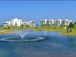 Marina Golf Asilah vue mer，艾西拉的公寓