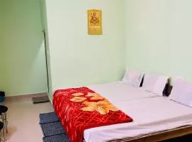 Anand Dham Guest House By WB Inn