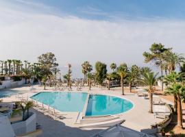 Elias Beach Hotel, hotel in Limassol