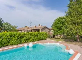 Holiday Home Il Giardino Dei Semplici by Interhome