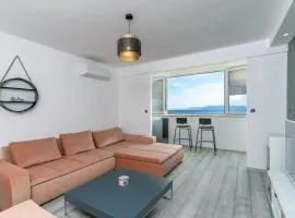 Blue Apartment G&G