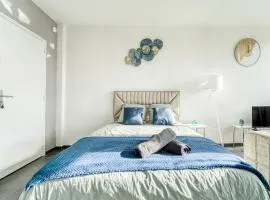 Mon Rez-de-Chaussée Ville Parking Privé Un-Séjour-à-Part