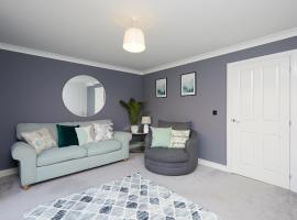 Royal Derby Hospital 3 bed Town House, apartment in Derby