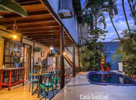 Pousada Casa Guntzel โรงแรมในจูเกย์