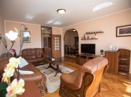 Apartment AURA, hotel a Bar