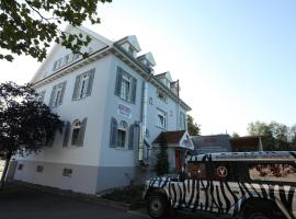 Achtender, hotel a Metzingen