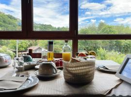 Hotel Avelina, hótel í Cangas de Onís