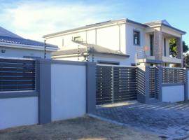 ELMED GUEST HOUSE, B&B in Cape Town