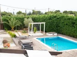 Private Villa Loutraki with Pool, BBQ & View