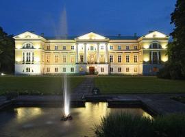 Hotel Mežotnes Palace, Hotel in Mežotne