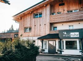 Die Waldruhe, hotel v destinaci Kartitsch