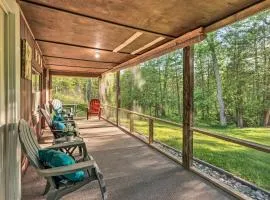 Wolfs River Retreat with Yard and River Access!