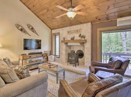 Updated N Conway Retreat Near Hiking and Shopping!, casa o chalet en North Conway