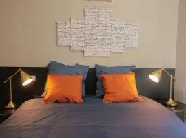 Le Zen, T2 chic et cosy, wifi par SOVALFI