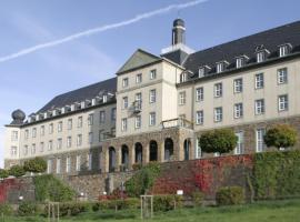 Kardinal Schulte Haus, hotel in Bergisch Gladbach