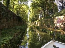 Maison entière aux portes du canal de Bourgogne, soodne hotell sihtkohas Pouilly-en-Auxois