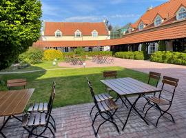 Bechnerův statek, hotel v destinaci Lány