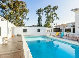 Live, Laugh, Love Beach Guest Home with AC
