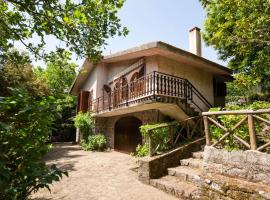 Welcomely - La Casa Delle Querce San Leonardo de Siete Fuentes, cheap hotel in Santu Lussurgiu