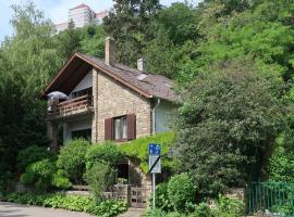 Váralja Vendégház Tihany, hotel in Tihany