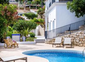 Luxury Villa Alhambra Private Pool close to Sea and Centre