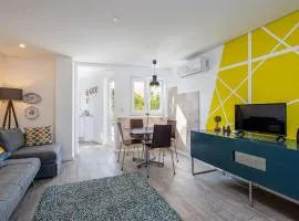 Designer Flats in Lapa by LovelyStay