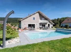Chalet du Bien-être 15p. Piscine,Spa, Hammam,Pétanque,Basket
