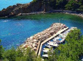 Le Paradis Bleu Calanque de Figuières, paddle et veranda