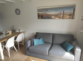 SeaLodge4you, vacation home in Bredene