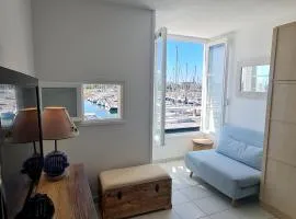 REF 040 - Studio moderne et rénové pour quatre personnes vue port Crouesty ARZON